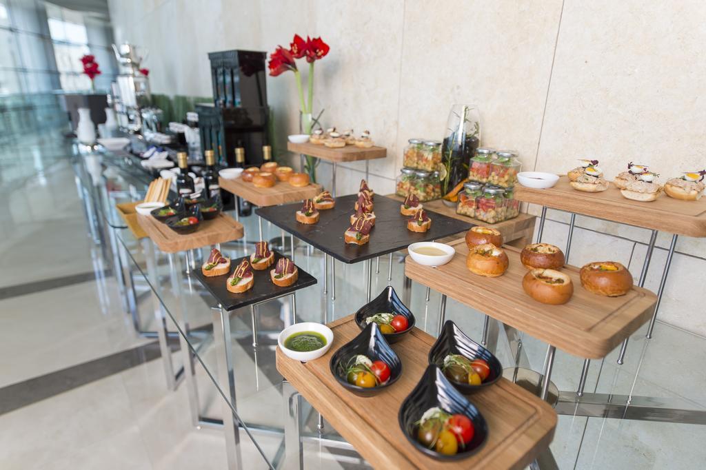 Burjuman Arjaan By Rotana - Dubai Apart otel Dış mekan fotoğraf